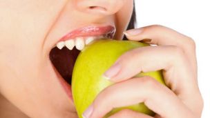 Foods that Fight Mouth Bacteria and Whiten Teeth