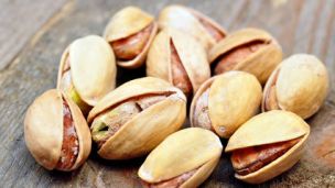 The Powerful Nutritional Punch of Pistachios