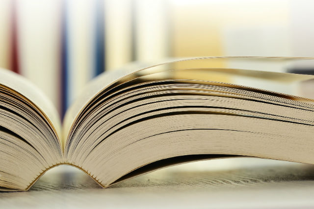 4 Healthy Reasons to Read