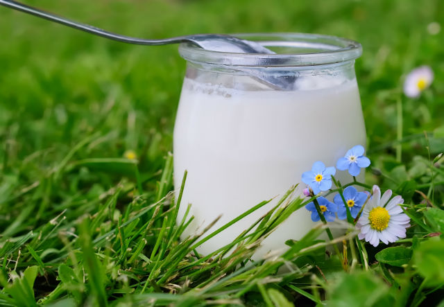 Processed Carbs Cause Wrinkles: Heal Your Skin with Probiotics