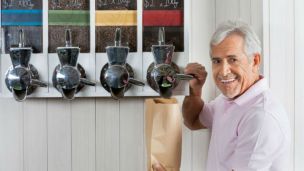 Hawaii Bans Plastic Bags to Encourage a Greener Shopping Experience bulk coffee