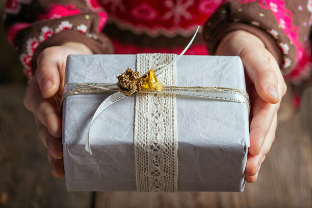 4 Gifts Your Child Should Give this Year