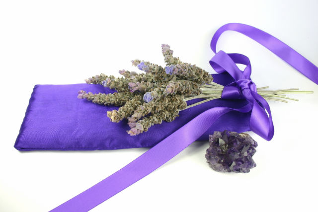 7 Super Simple Ways to Make Your Home Smell Great Naturally