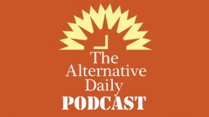 Podcast Episode #6: Free Jar of Manuka Honey Giveaway, Probiotics & Your Heart, Healing Effects of Honey, Disney & Alaska