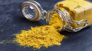 Is Turmeric a Superior Alternative to Pills for PMS Symptoms?