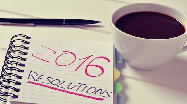 coffee and notepad with the text 2016 resolutions