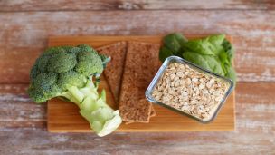 8 Reasons Fiber Is Vital to Your Diet, and 3 Ways to Tell If You Have Enough
