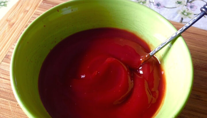 How To Make Healthy Homemade Ketchup In 5 Minutes