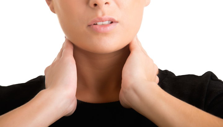 10 Natural Remedies To Soothe A Sore Throat