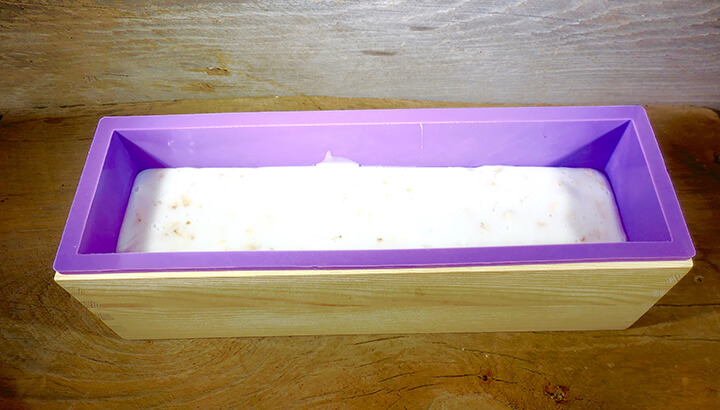 avocado-cucumber-soap-6