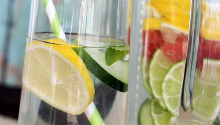 Add These 7 Things To Water For The Ultimate Detox
