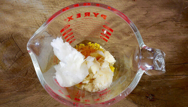 peppermint-orange-lip-balm-2