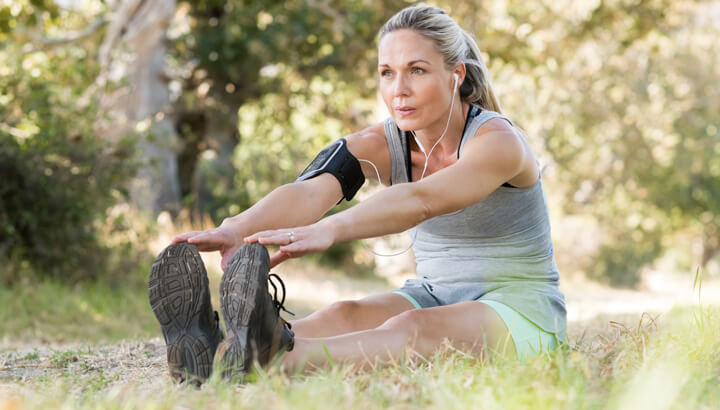 7 Reasons Pre Workout Stretches Are Awesome