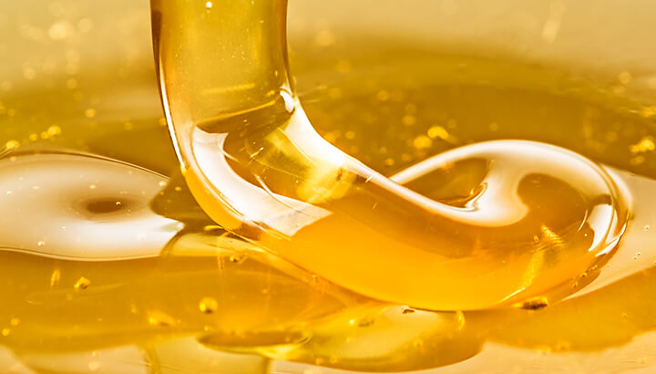 21 Strange And Awesome Uses For Honey You Should Try