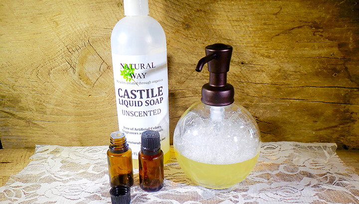 Refresh Your Scalp With Rosemary And Peppermint Shampoo