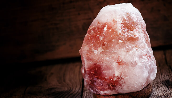 Are Pink Himalayan Salt Lamps A Hoax?