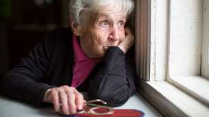 How Being Alone Makes You Fat, Stressed And Sick