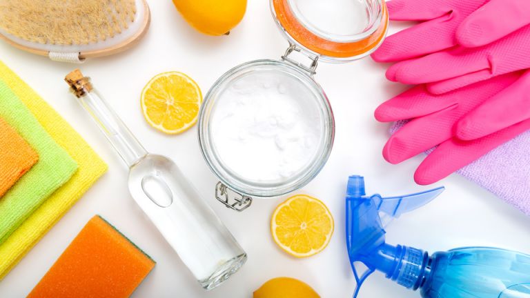 101 Awesome Ways To Use Vinegar Around The Home