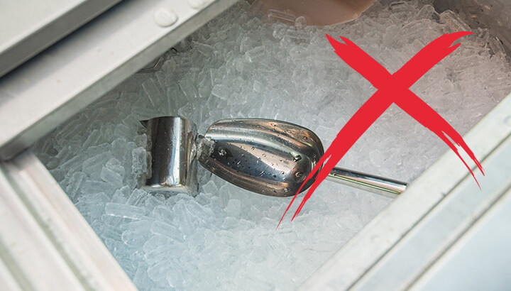 Why You Should NEVER Order Ice At Restaurants (Or Use At Home)