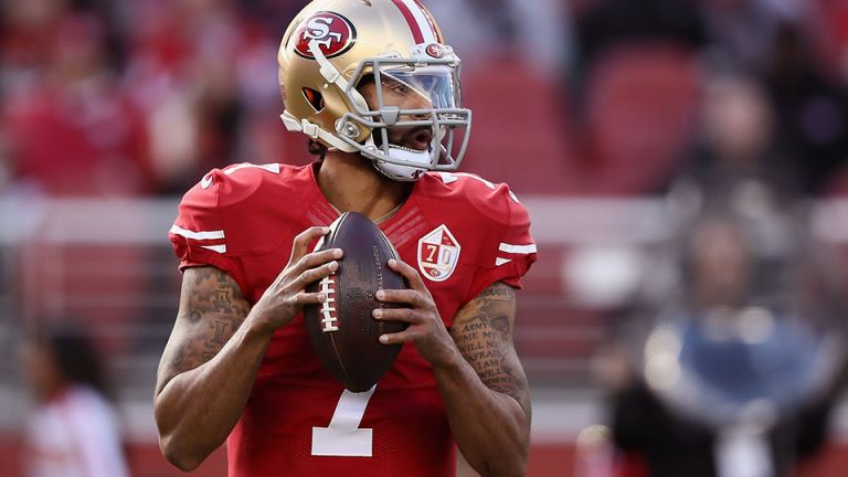 Anthem Protester Colin Kaepernick Sues NFL for Collusion