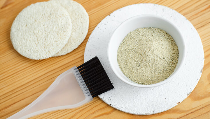 4 Natural Teeth Whiteners That Really Work