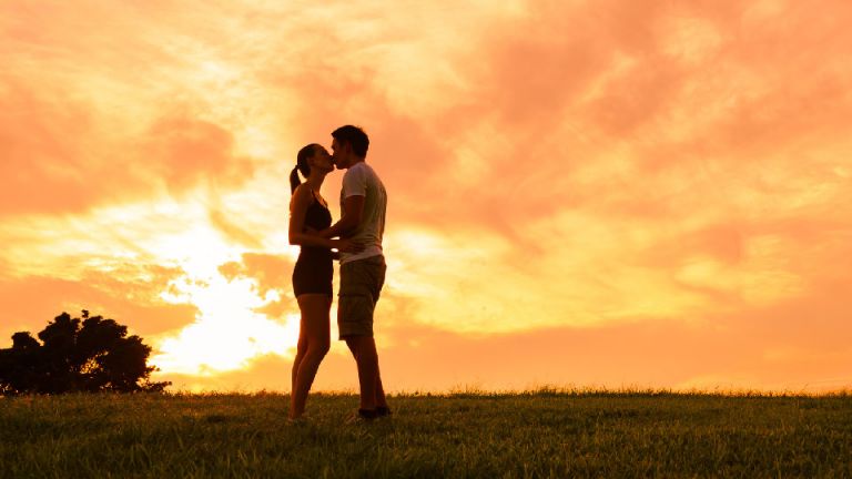 Can Kissing Improve Cholesterol? 8 Science-Backed Reasons To Kiss More