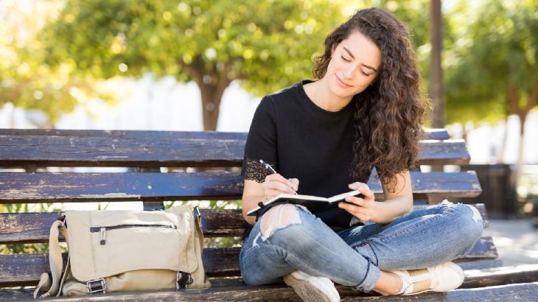 3 Physiological Benefits Of A Grateful Life (And 3 Ways To Cultivate Gratitude)