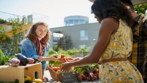 Buying Local Could Save Your Health and Make America a Better Place