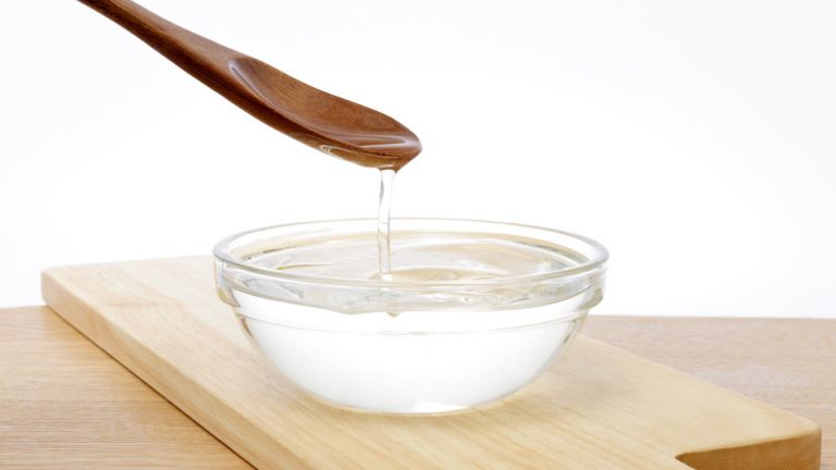 Meet the New Superfood MCT Oil (and why you should care)