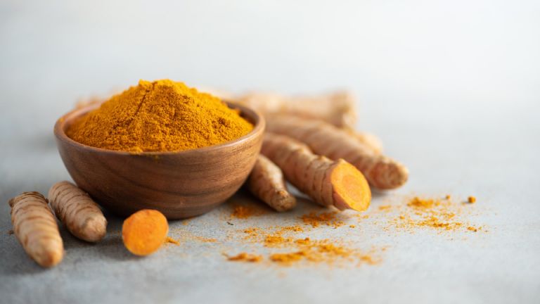 3 Science Backed-Reasons to Use More Turmeric and How to do It