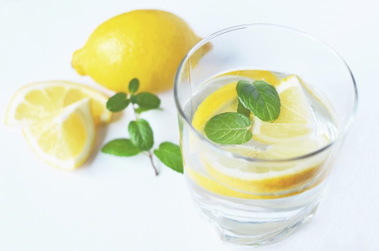 5 Lemon Fixes that Can Protect and Heal Your Body (we love #4)