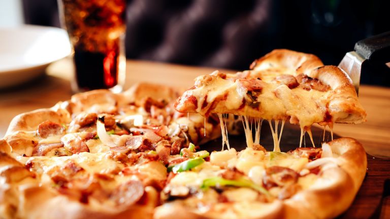 Never Eat These 2 Foods Together (Pizza and Soda)