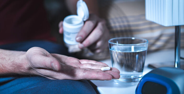 That Sleeping Pill Might Be Wrecking Your Brain—Here’s Why