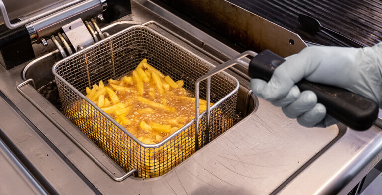 RFK Jr. Champions Steak ‘n Shake’s Transition to Beef Tallow Frying