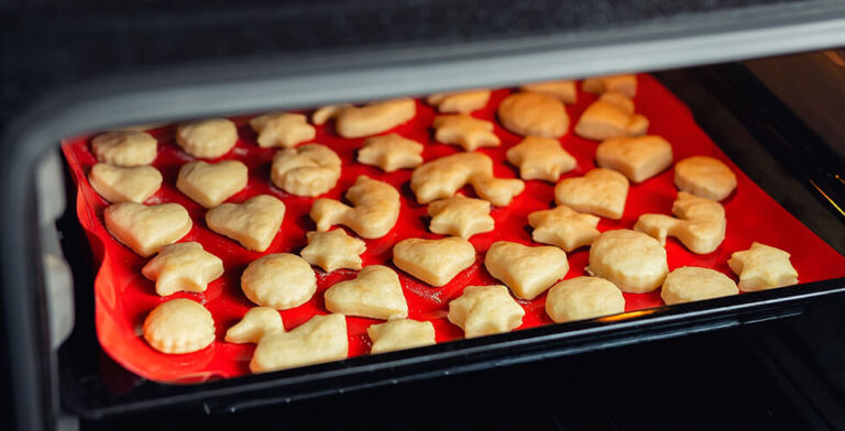 Are Silicone Baking Sheets Safe?