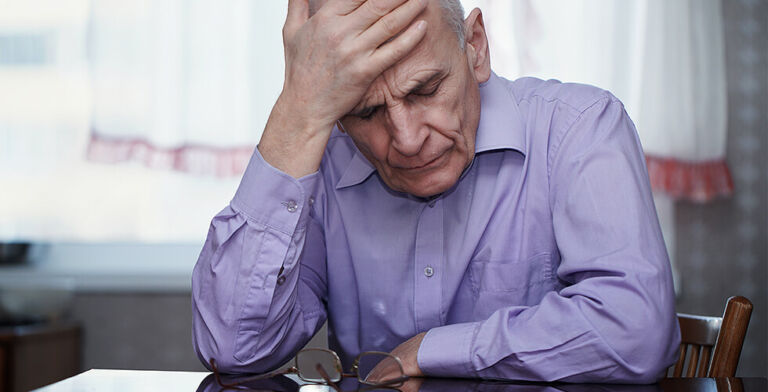 Always Tired? This Common Symptom Could Be an Early Sign of Dementia, Study Finds