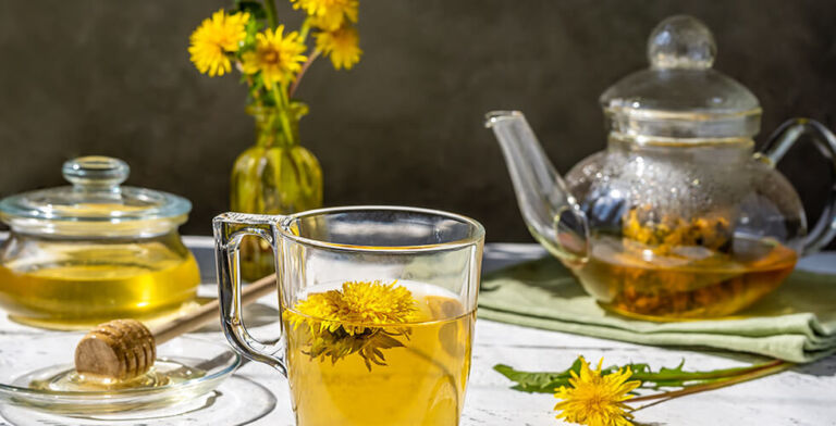 Dandelion Tea: A Natural Bloat Buster and How to Brew It