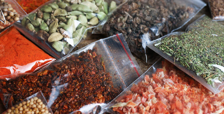 Ditch the Baggies: Why Your Ziploc Habit Might Be Wrecking Your Health (and the Planet)