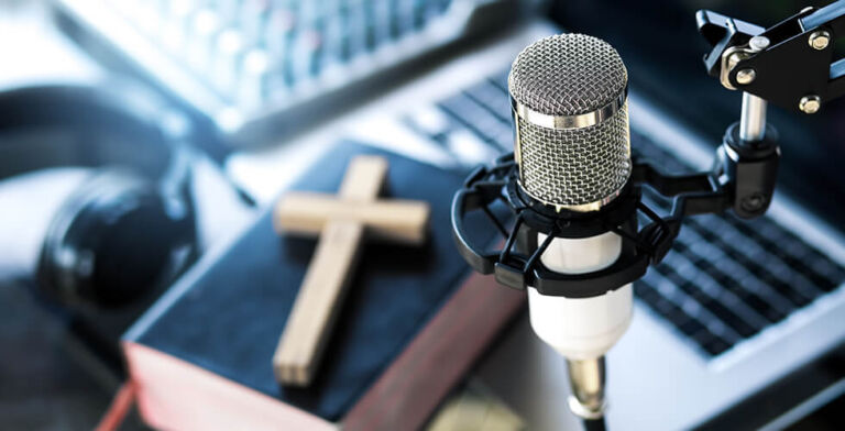 Joe Rogan Reportedly Turning to God and Going to Church Regularly