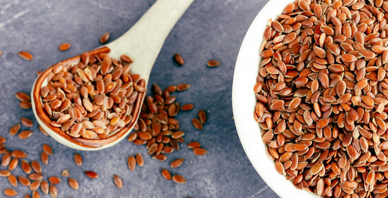 What Happens to Your Body When You Eat Flaxseeds Daily—And How to Do It