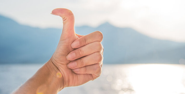 What Is Hitchhiker’s Thumb—and Should You Be Concerned?