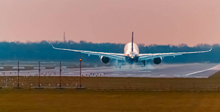 Invisible Threats in the Air? Strange Jet Exhaust Particles Found Near Airports