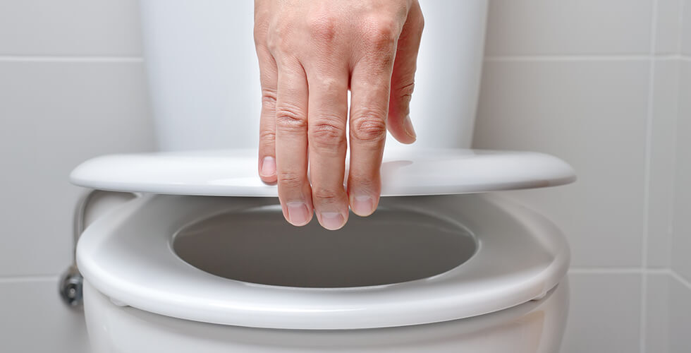 StickySituationWhatYourPoopIsTryingtoTellYou_AltDaily_980x500