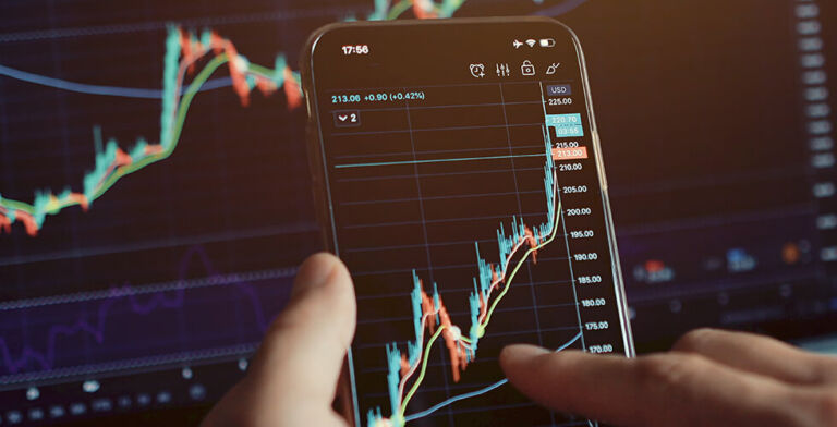 4 Reliable Dividend Stocks to Anchor Your Retirement Portfolio