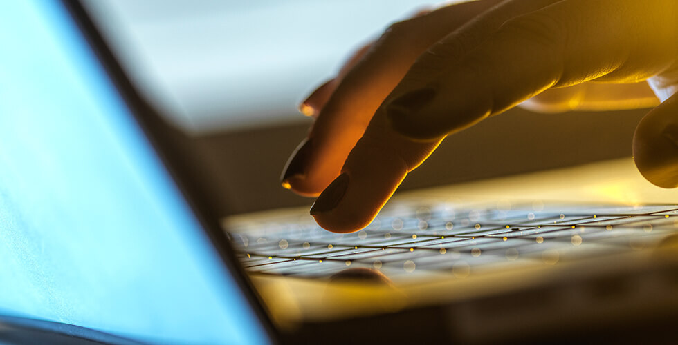 TheAIShortcutCrisisAreWeCreatingaGenerationThatCantThink_AltDaily_980x500