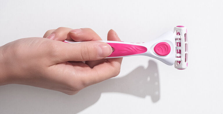 To Trim the Bush or Let It Grow? The Real Deal on Women, Pubic Hair, and Your Health