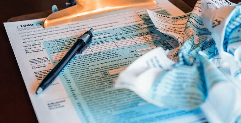 Trump Declares English the Official Language, Sparks Debate Over Federal Services