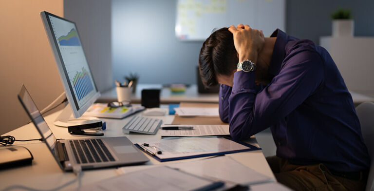 Stay Cool Under Fire: 7 Quick Techniques to Beat Workplace Pressure